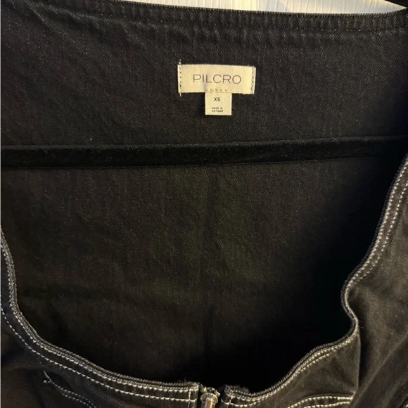 Pilcro Black Zip-Front Top - Picture 4 of 4